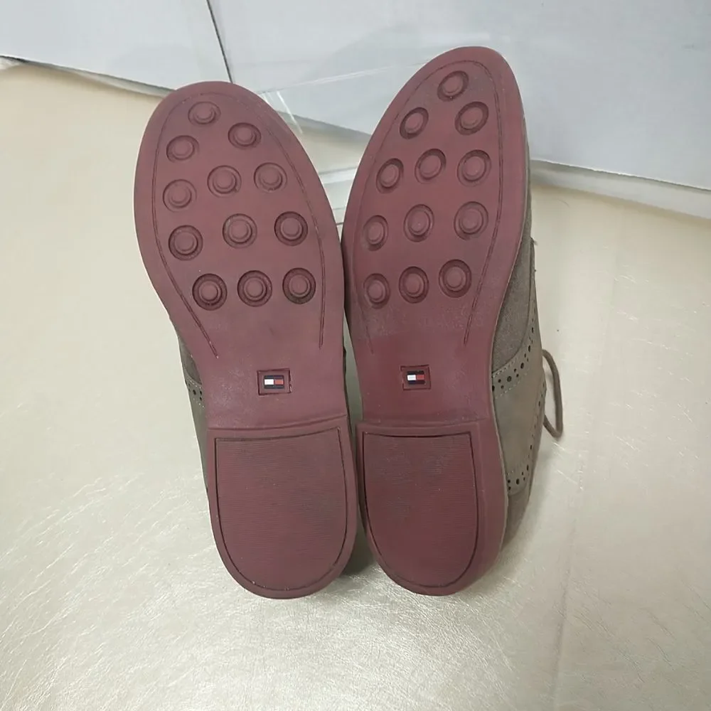 Tommy Hilfiger Michael Saddle Oxford Boy's Shoes SZ 4 brown.